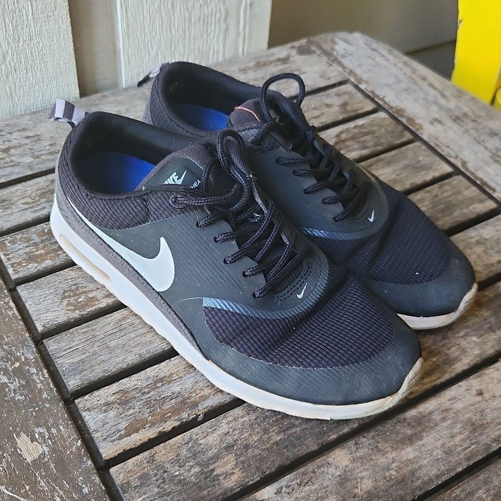 Nike Air Max Thea Running Shoes 7.5